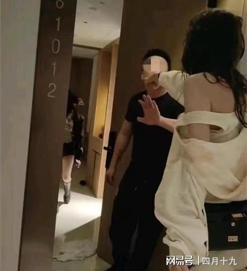 冲哥爆料网红门事件视频,冲哥爆料引发网络热议