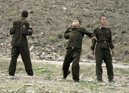 边境士兵爆料视频播放下载,下载量破百万! 第2张 边境士兵爆料视频播放下载,下载量破百万! 第2张